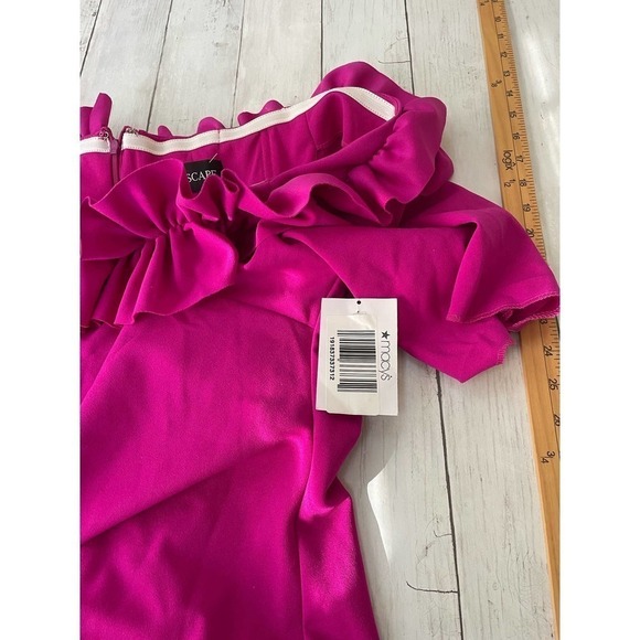 Escape 18 W fusion dress Plus Size Ruffled Off-The-Shoulder Gown - Picture 6 of 8